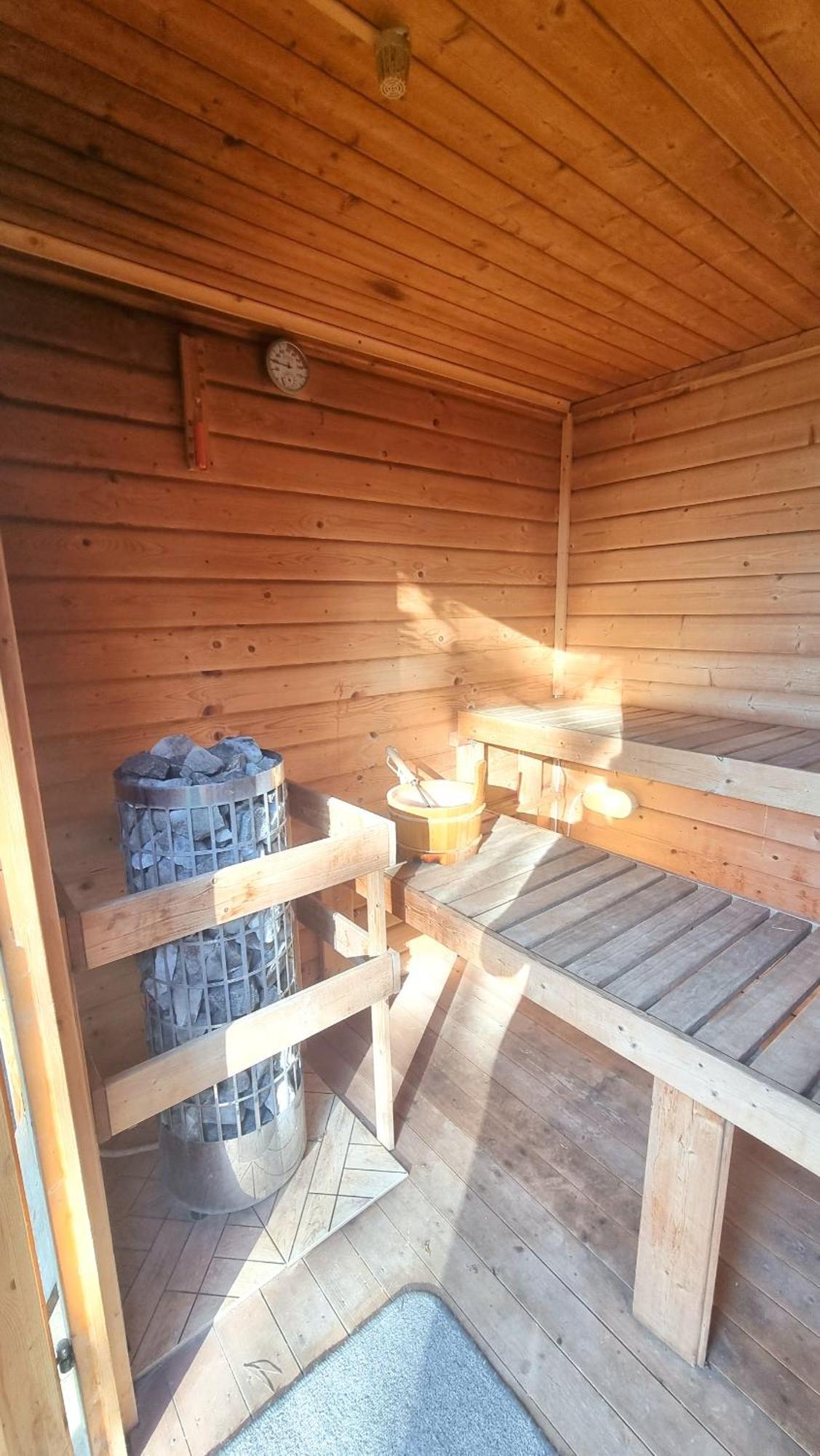 Topsenec-Lakeside Home エクステリア 写真
