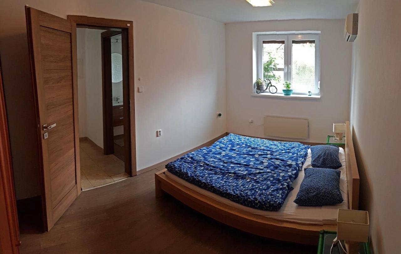 Topsenec-Lakeside Home エクステリア 写真