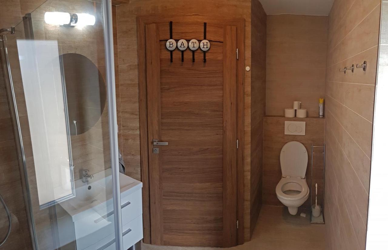 Topsenec-Lakeside Home エクステリア 写真